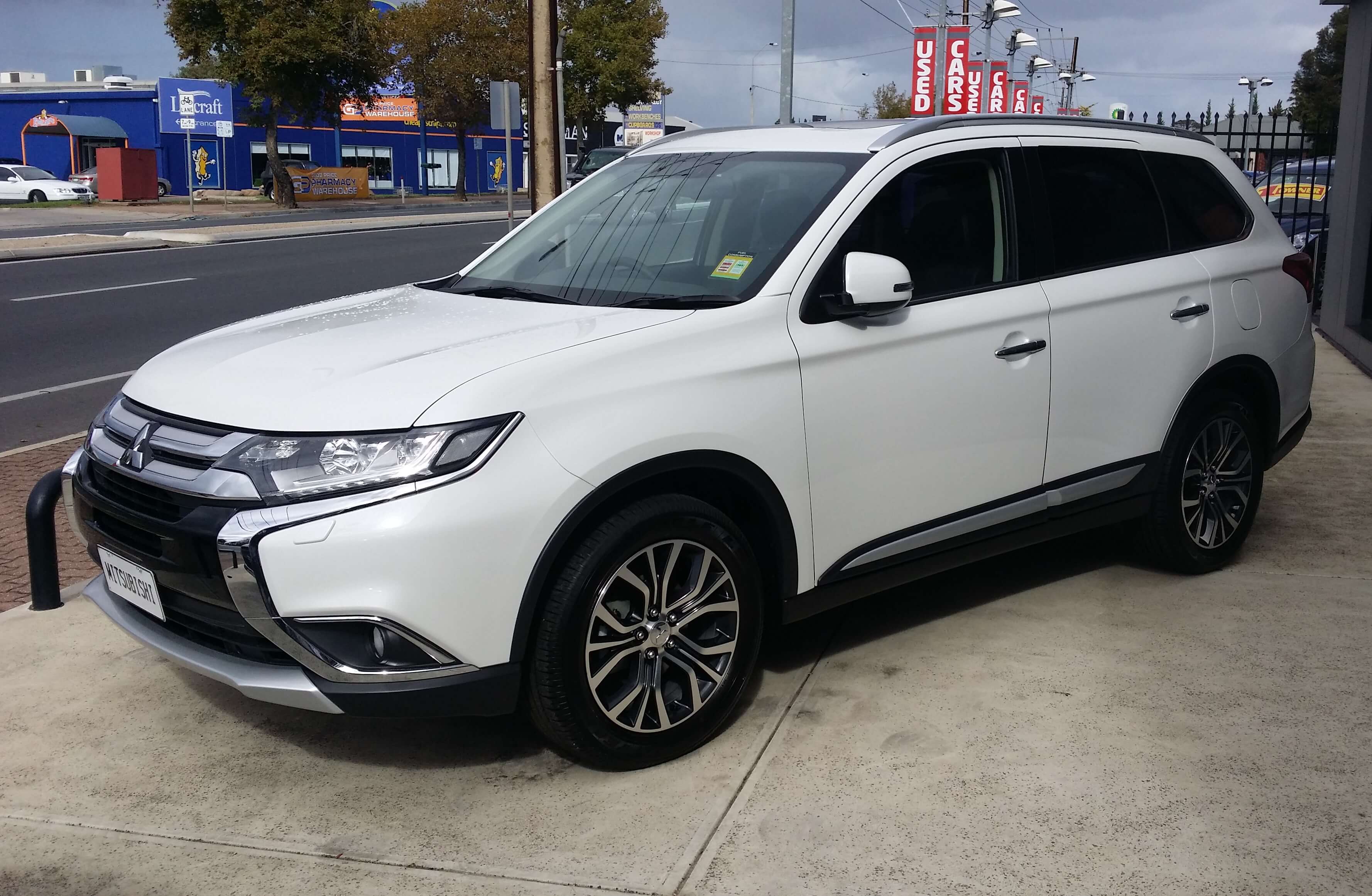Mitsubishi Outlander eléctrico