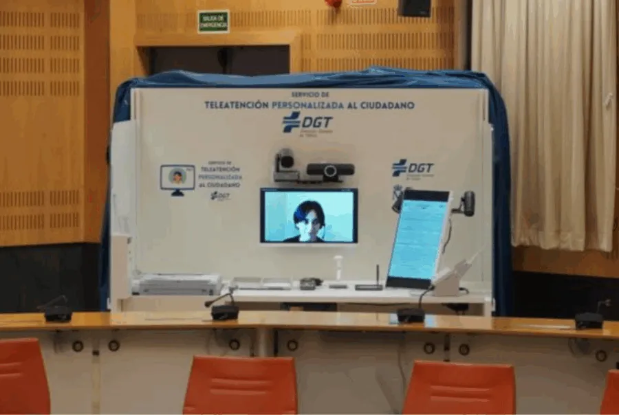 La DGT lanza el servicio de teleatención para facilitar trámites en zonas rurales