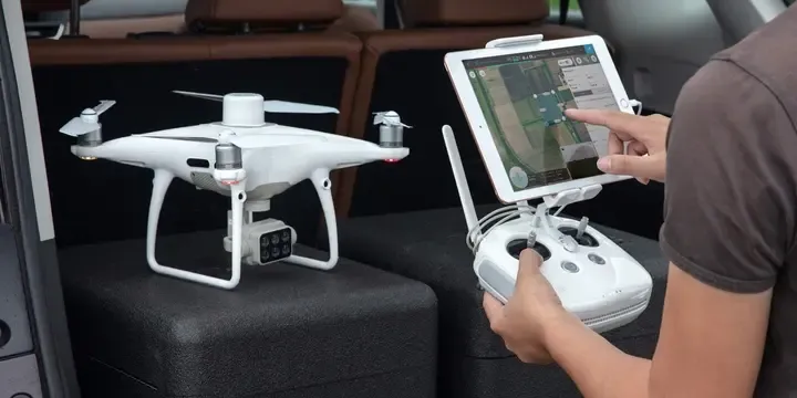 Phantom 4 Multiespectral campo
